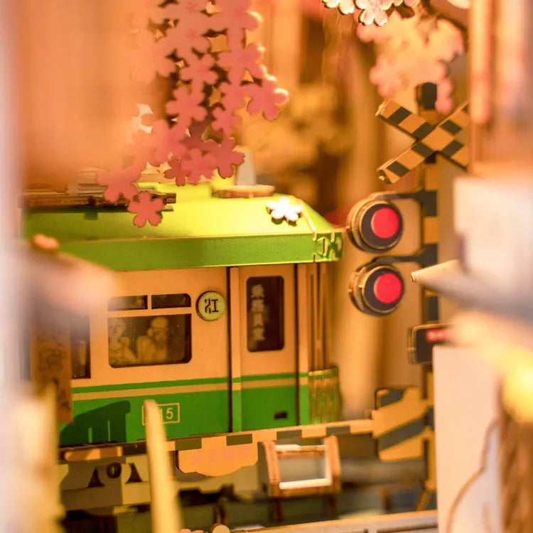 Rolife DIY Book Nook - Sakura Densya