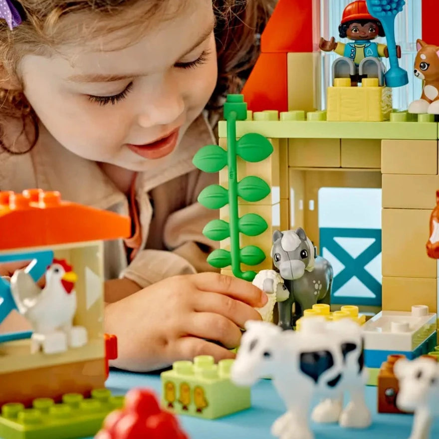 Lego Duplo Caring for Animals at the Farm Set for Toddlers
