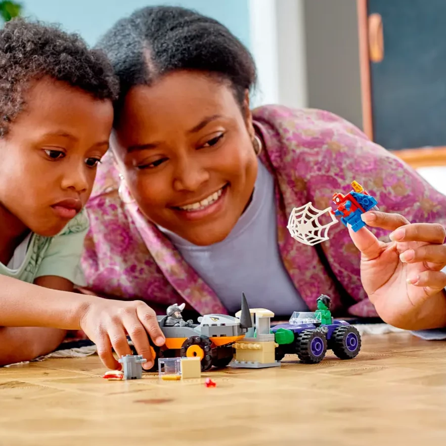 Lego Spidey And His Amazing Friends Hulk vs Rhino Truck Showdown