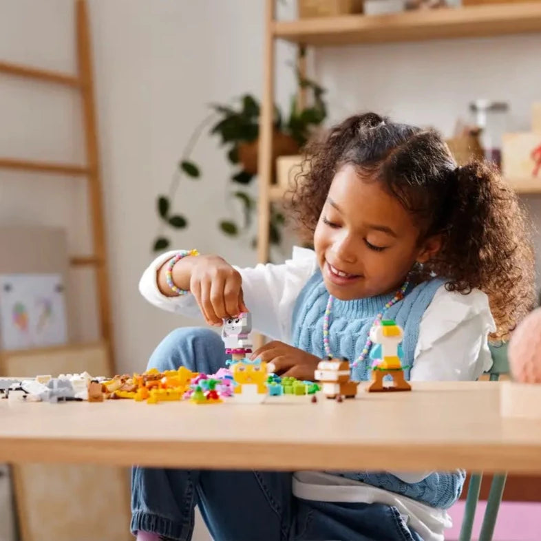 Lego Classic Creative Pets Set