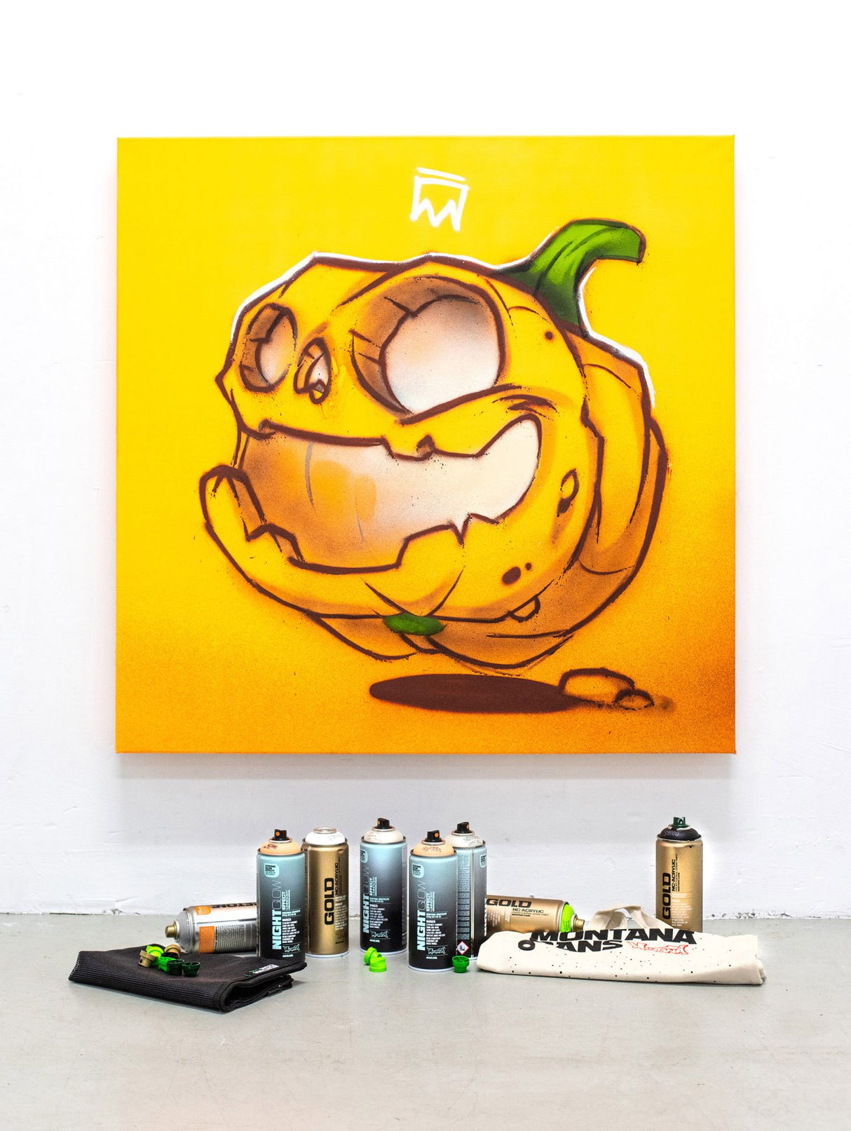 Montana NightGlow EFFECT - Luminescent Orange (NG2000)