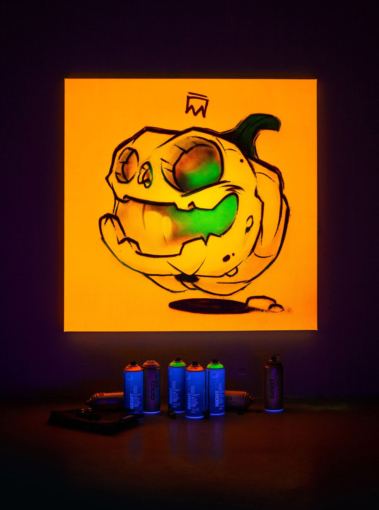 Montana NightGlow EFFECT - Luminescent Orange (NG2000)