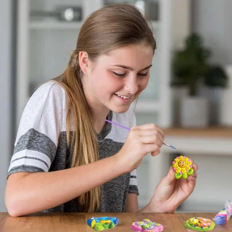 Mould & Paint Kit - Garden