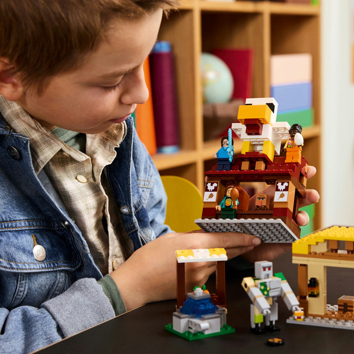 Lego Minecraft Movie - The Ghast Balloon Village Attack