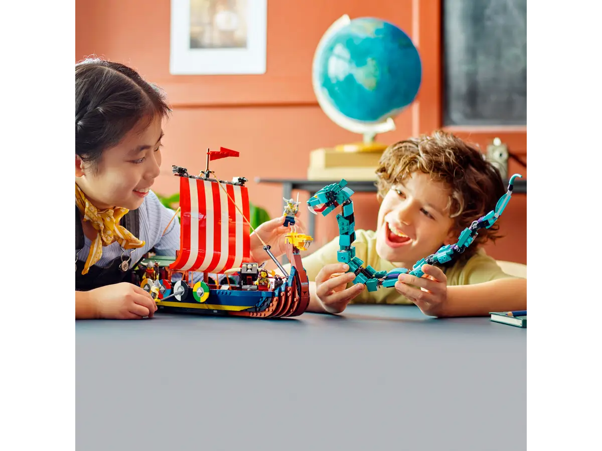 Lego Creator 3 in 1 Viking Ship and the Midgard Serpent