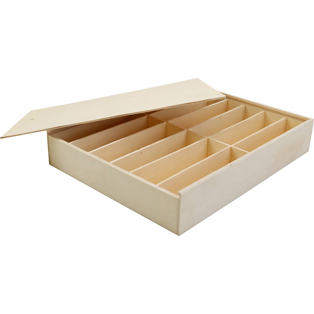 Wooden box with lid H: 85cm L: 325cm W: 36cm