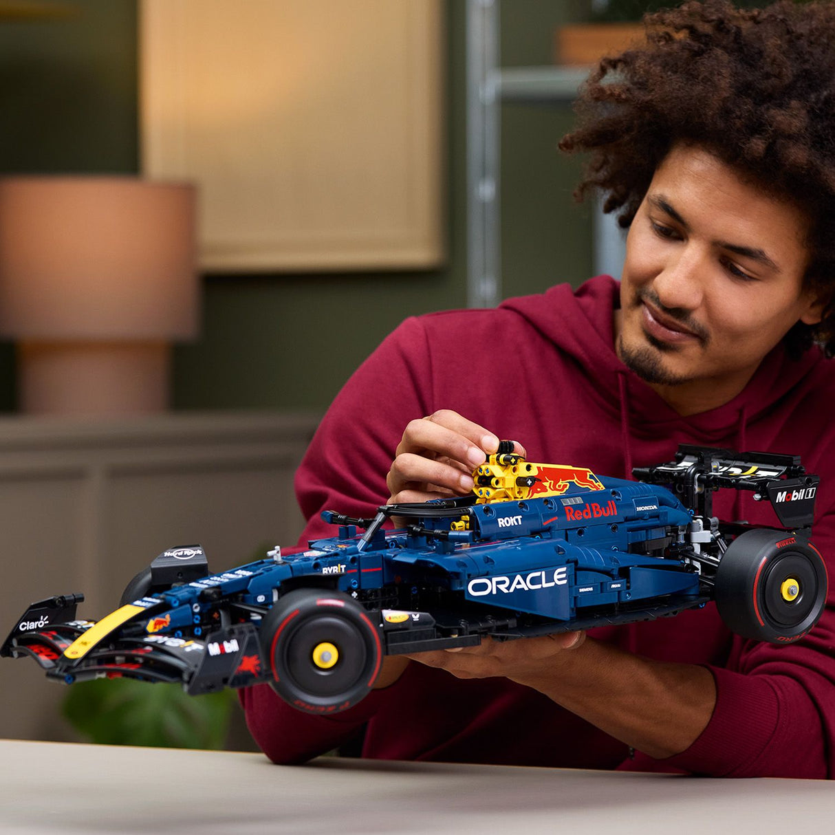 Lego Technic - Oracle Red Bull Racing RB20 F1 Car