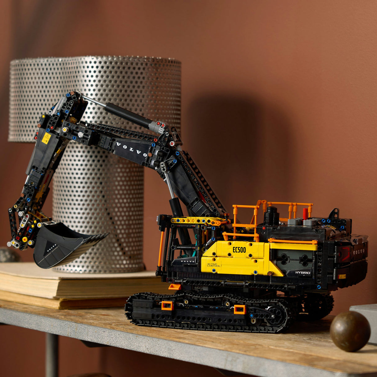 Lego Technic - Volvo EC500 Hybrid Excavator