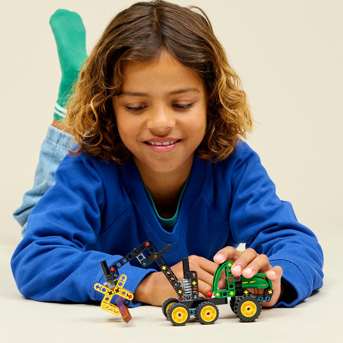 LEGO Technic - John Deere 1470H Wheeled Harvester