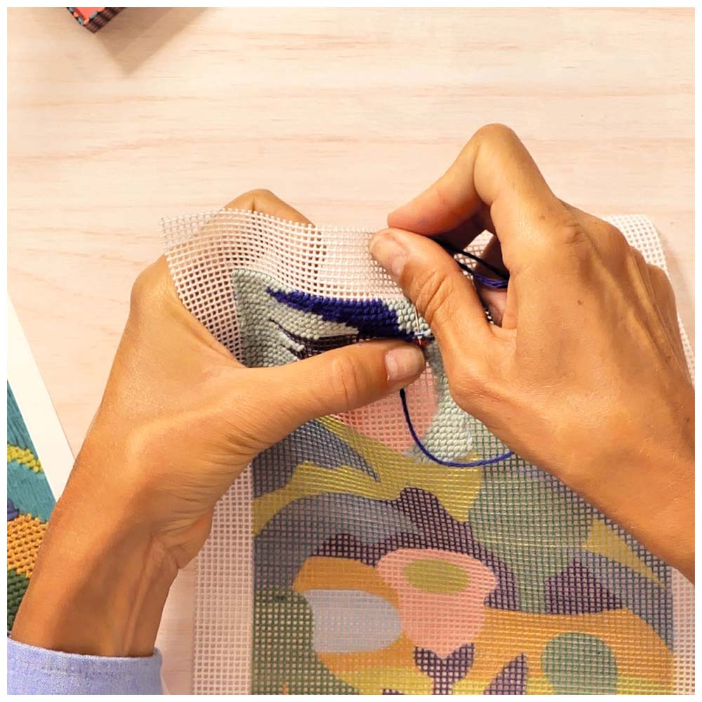 Djeco Atelier Needlepoint Kit - Countryside