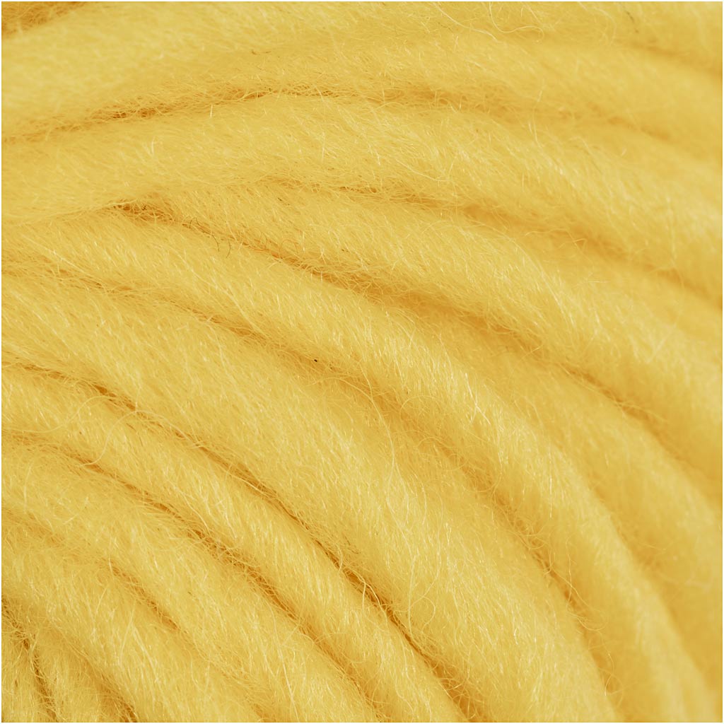 Wool yarn