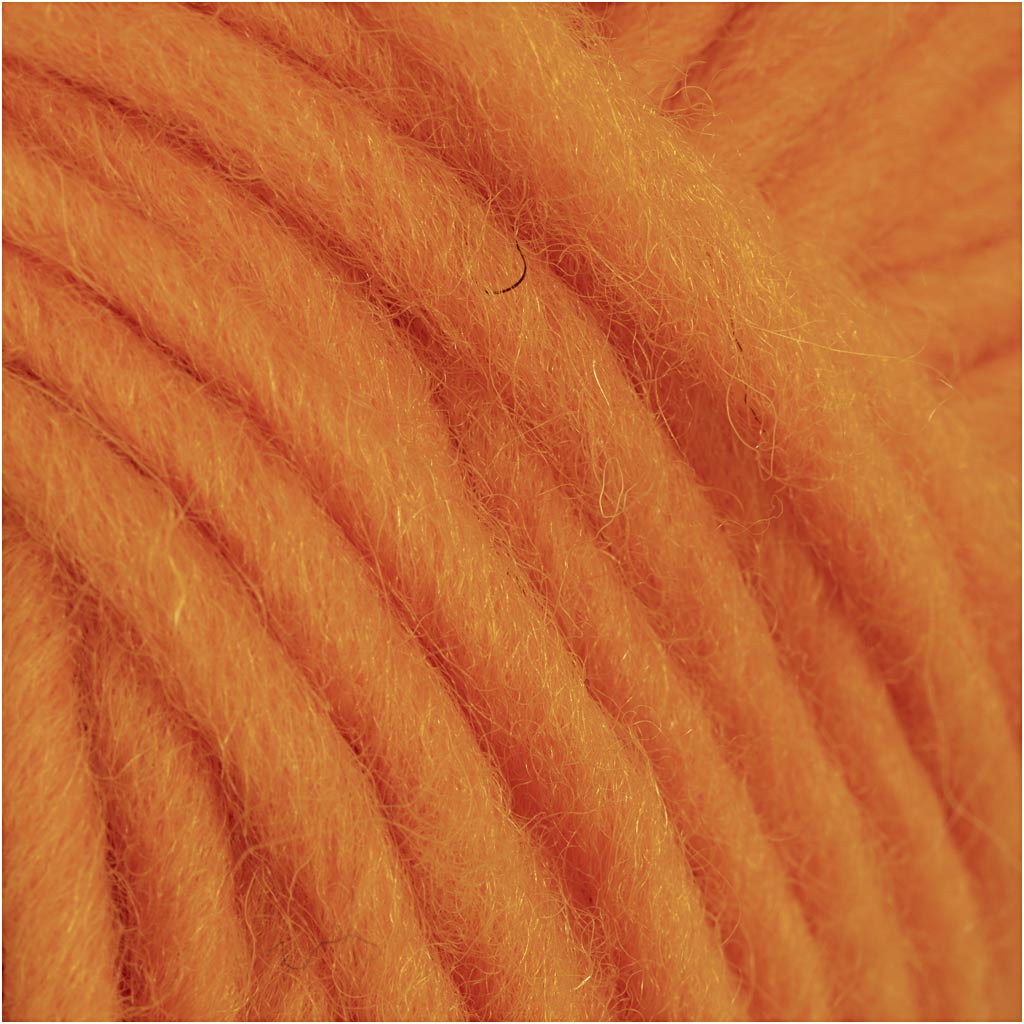 Wool yarn