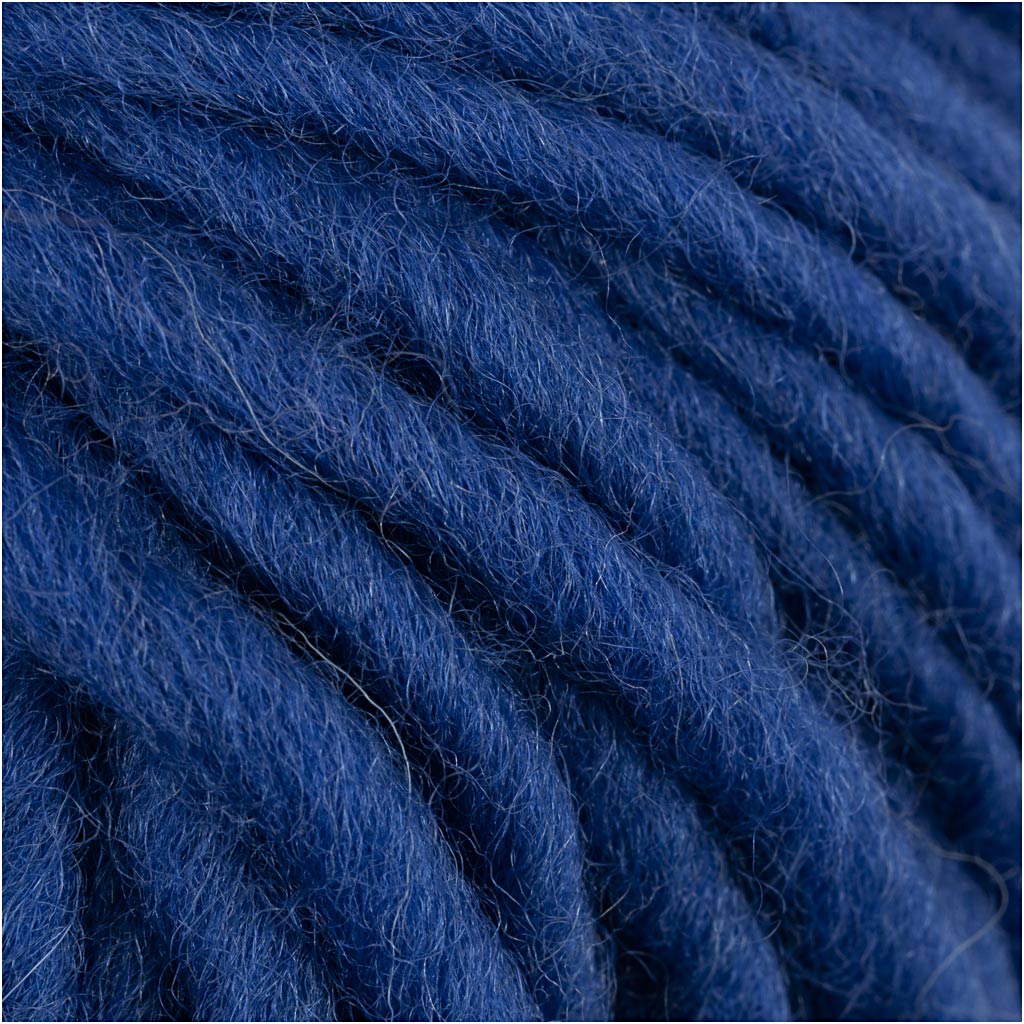 Wool yarn