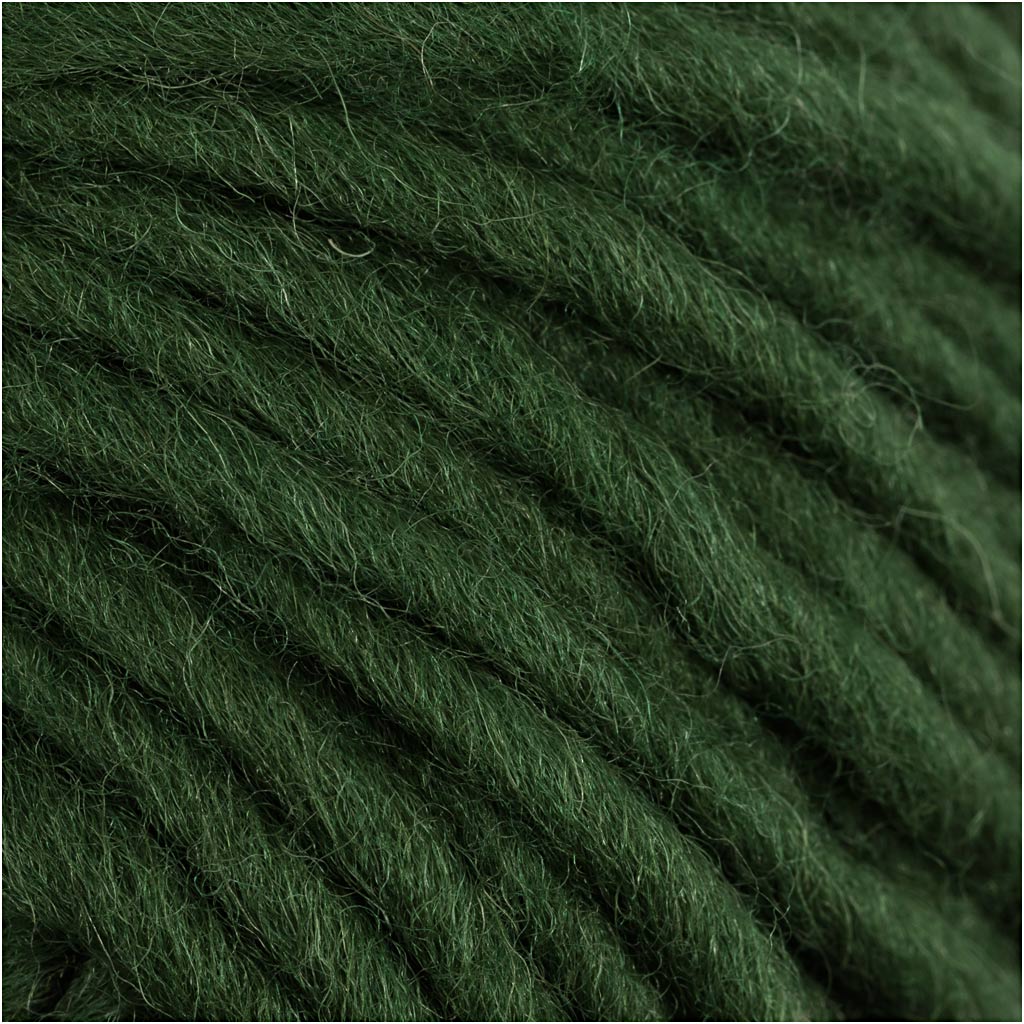 Wool yarn