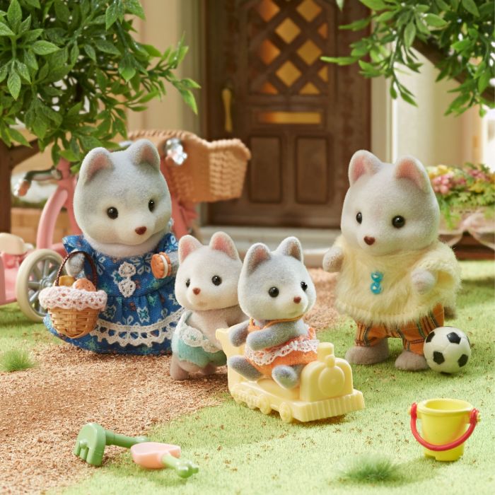 Sylvanian Families Husky Twins Set