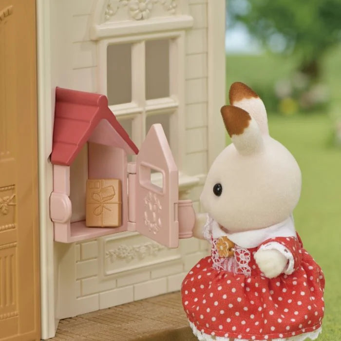 Sylvanian Families Red Roof Cosy Cottage House Set