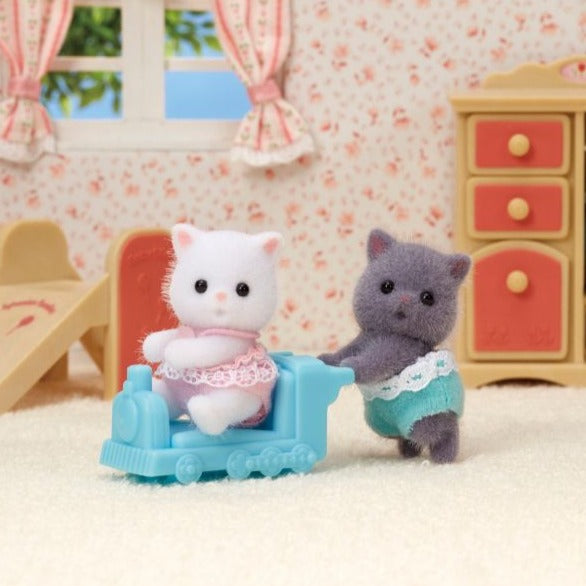 Sylvanian Families Persian Cat Twins Set