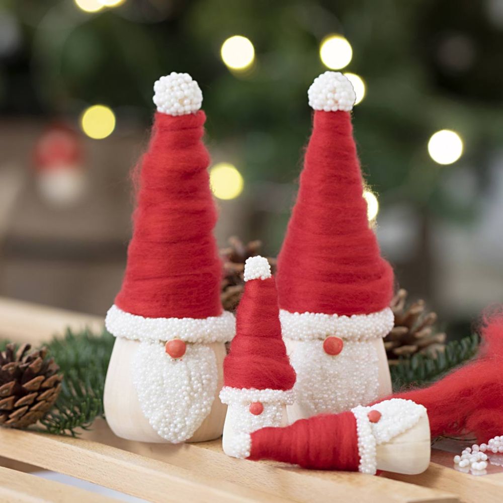 Wooden Scandinavian Santa Gnome - H: 6cm Diameter 2.5cm (1 Piece)