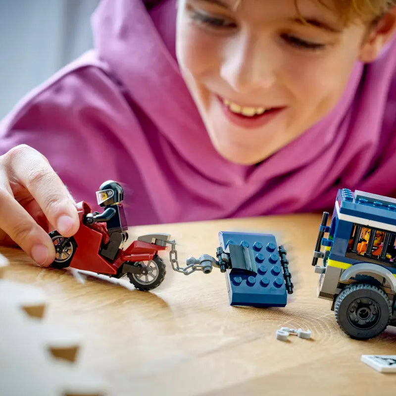 LEGO City - Police Prisoner Transport Van