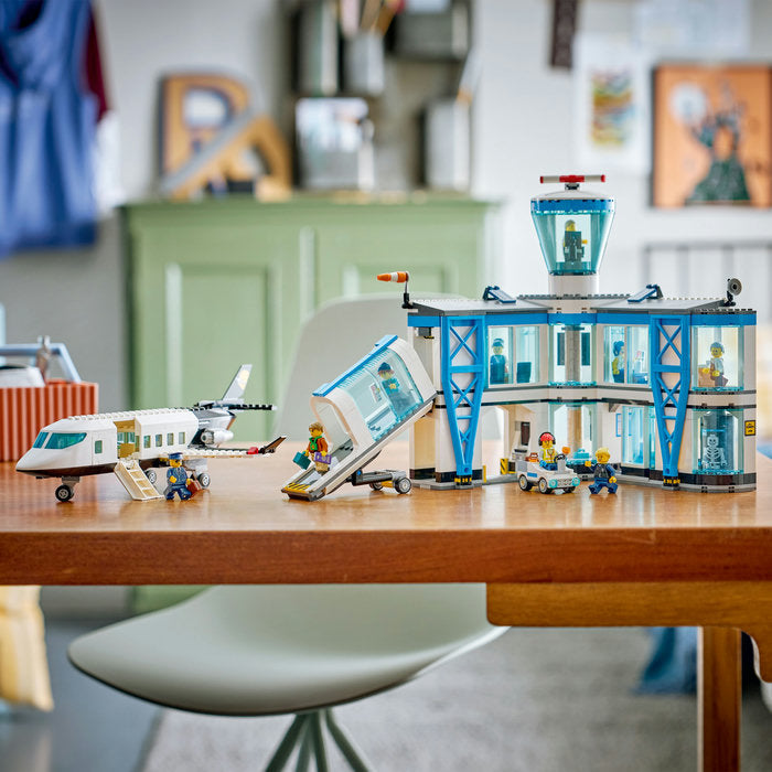 LEGO City - Airport with Airplane