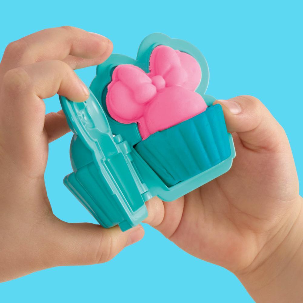 Play-Doh Disney Junior On-the-Go Bakery Play Kitchen