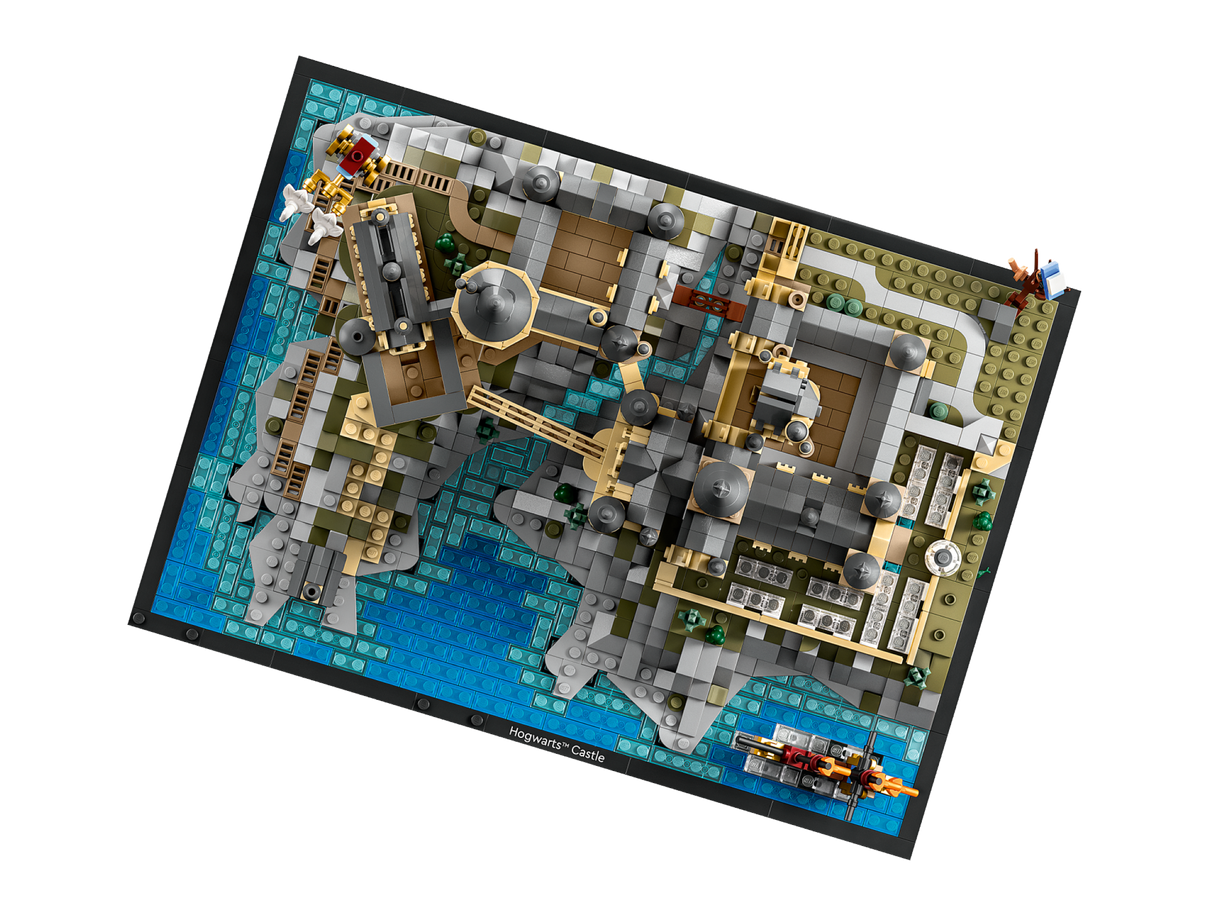 Lego Harry Potter Hogwarts Castle and Grounds