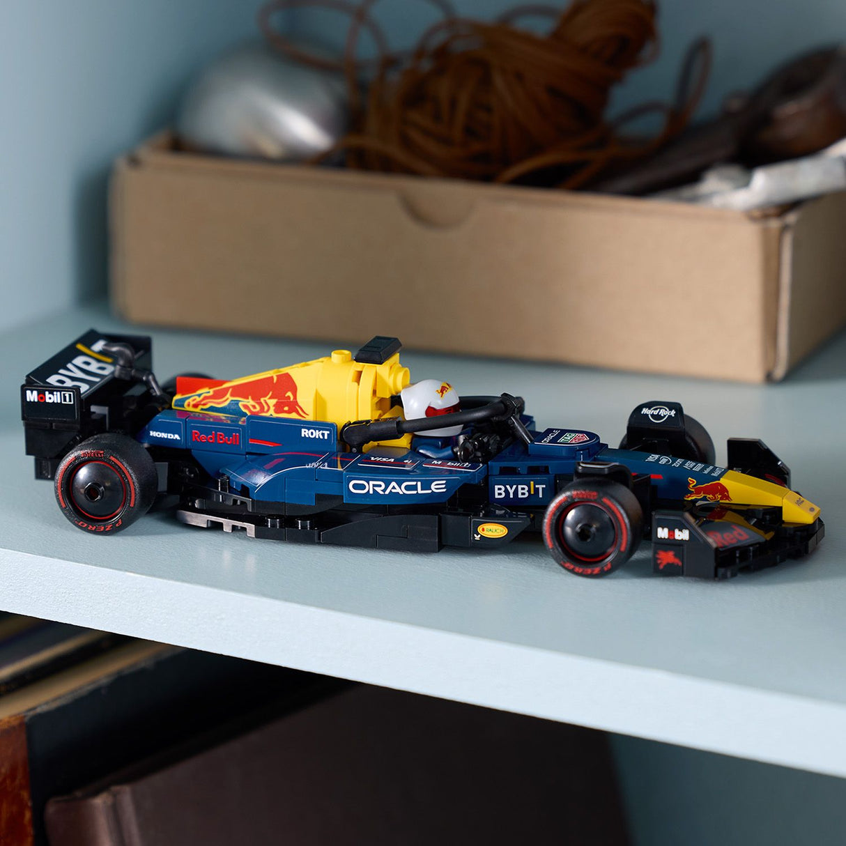 Lego Oracle Red Bull Racing RB20 F1® Race Car