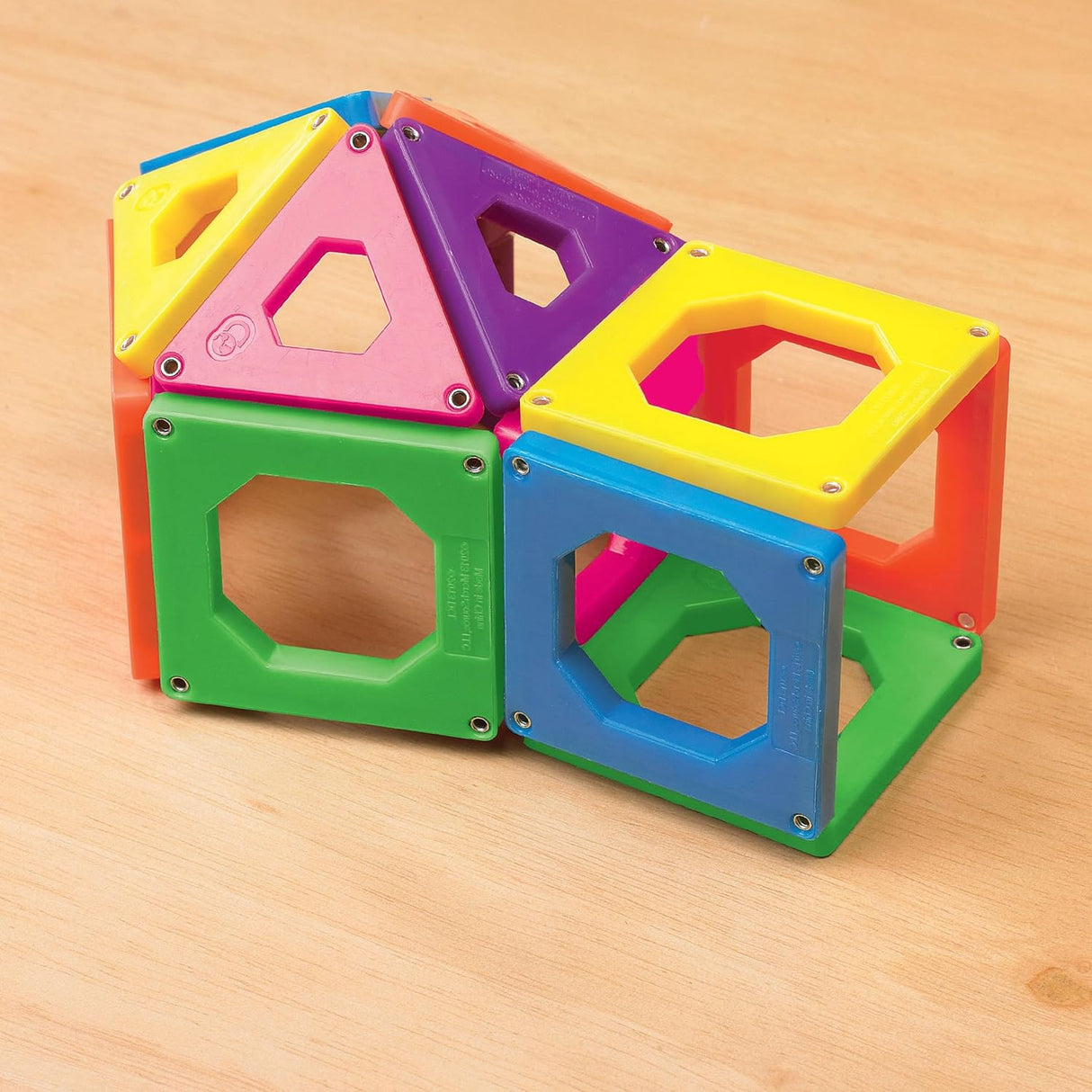 Discovery Mindblown: Magnetic Tiles Set (24 Pieces)