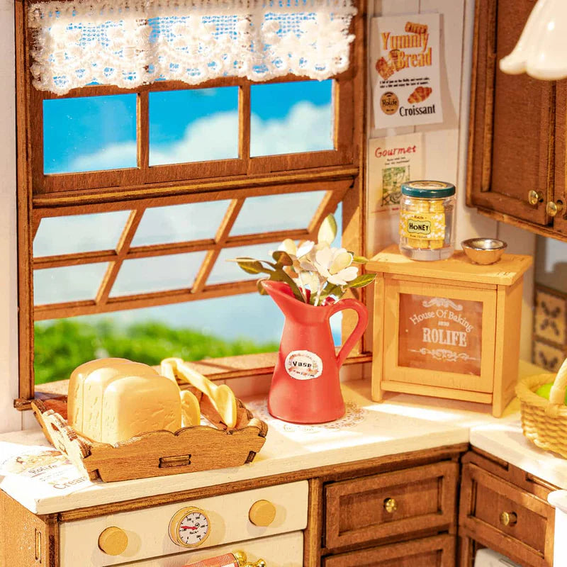Rolife DIY Miniature House Kit - Baking Kitchen