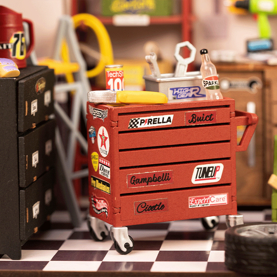 Rolife DIY Miniature House - Garage Workshop