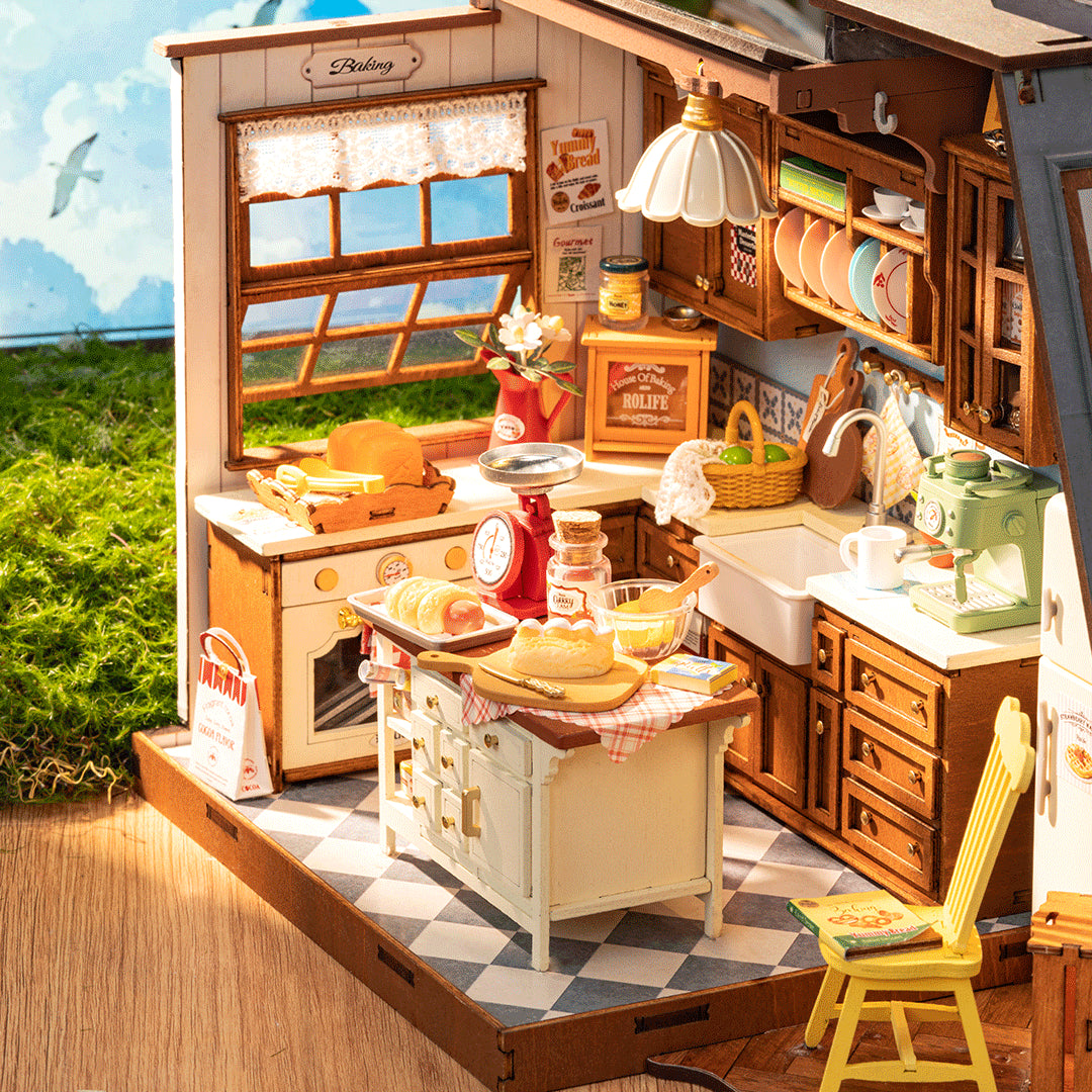 Rolife DIY Miniature House Kit - Baking Kitchen