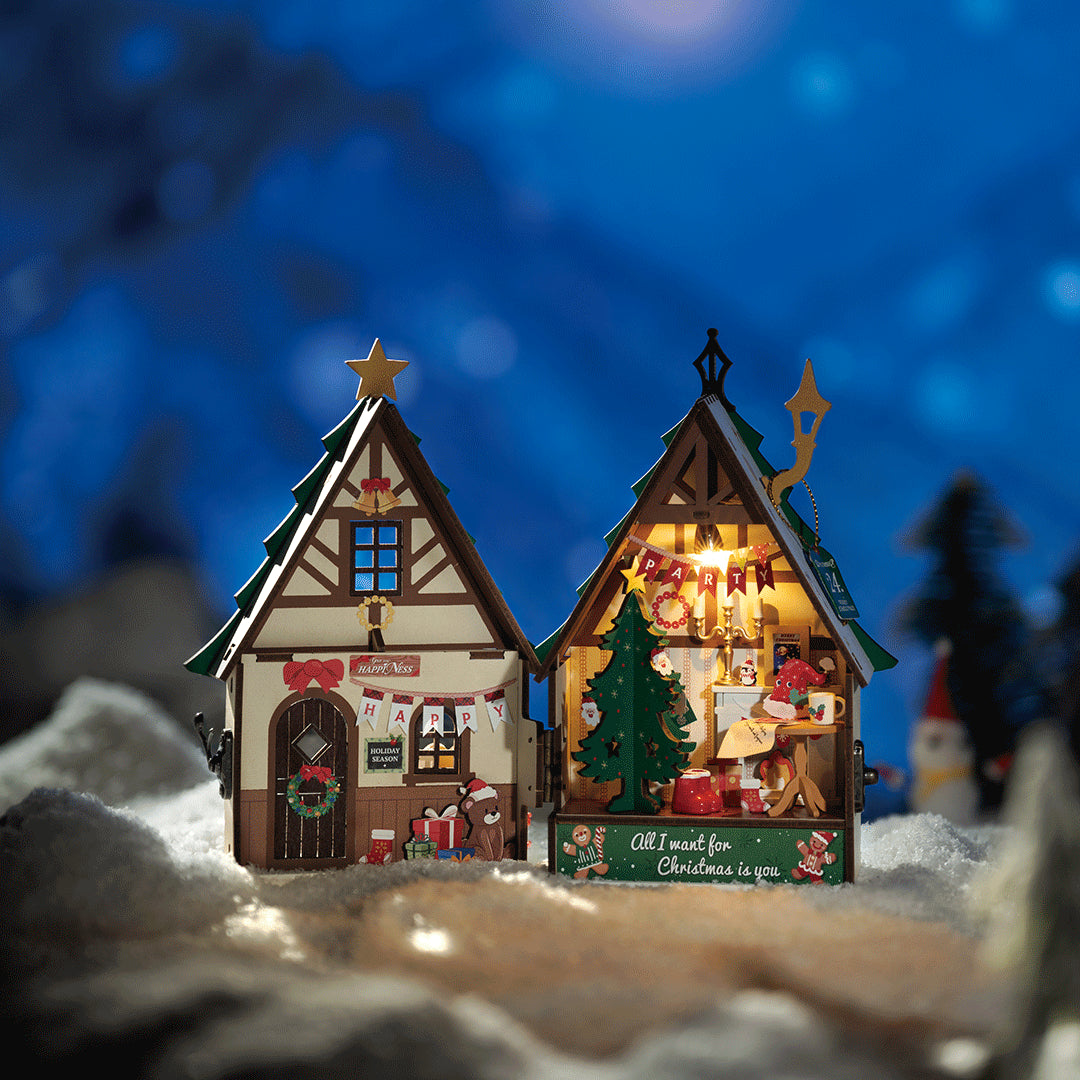 DIY Miniature Wooden Dollhouse - Twinkling Christmas House