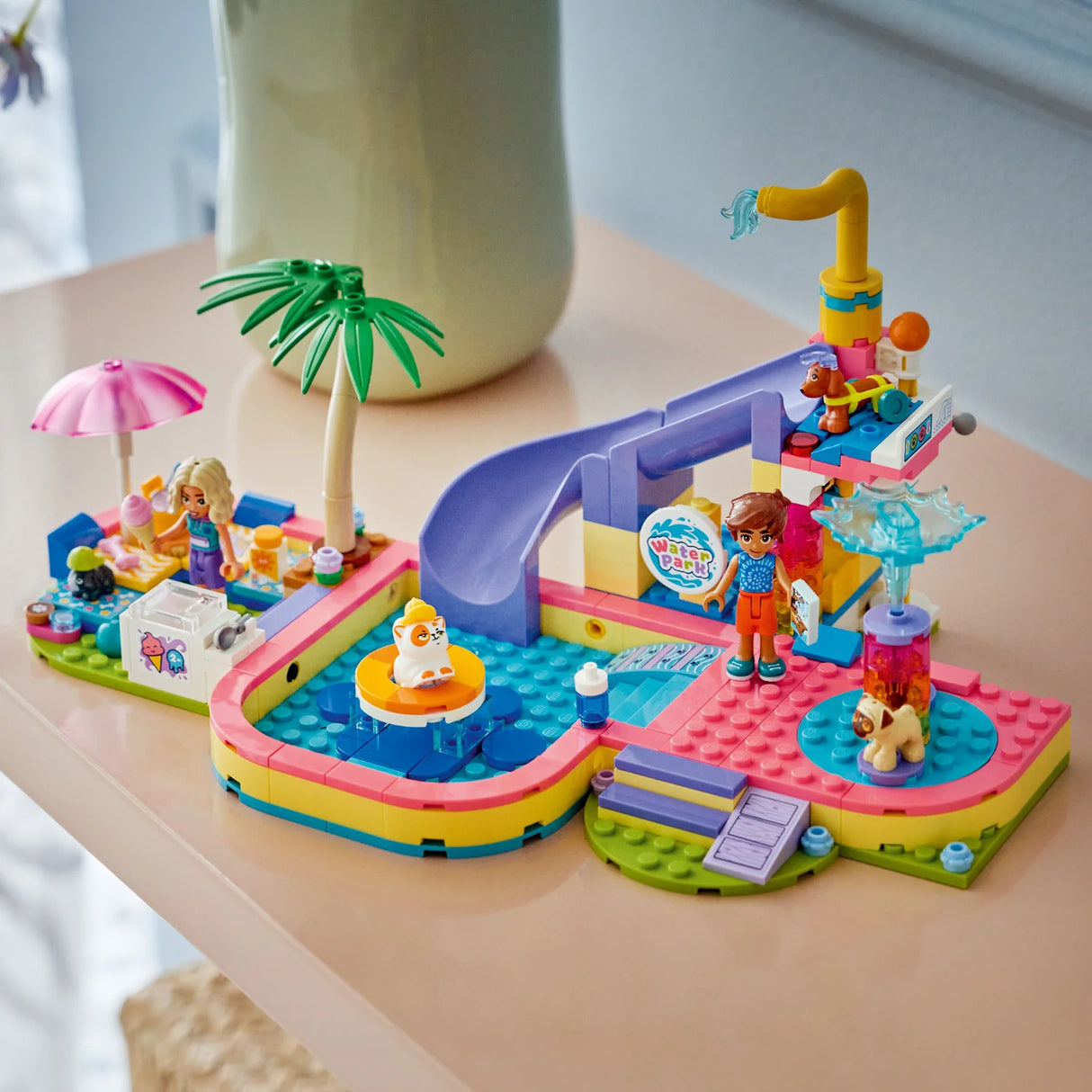 LEGO Friends - Fun Water Park Day