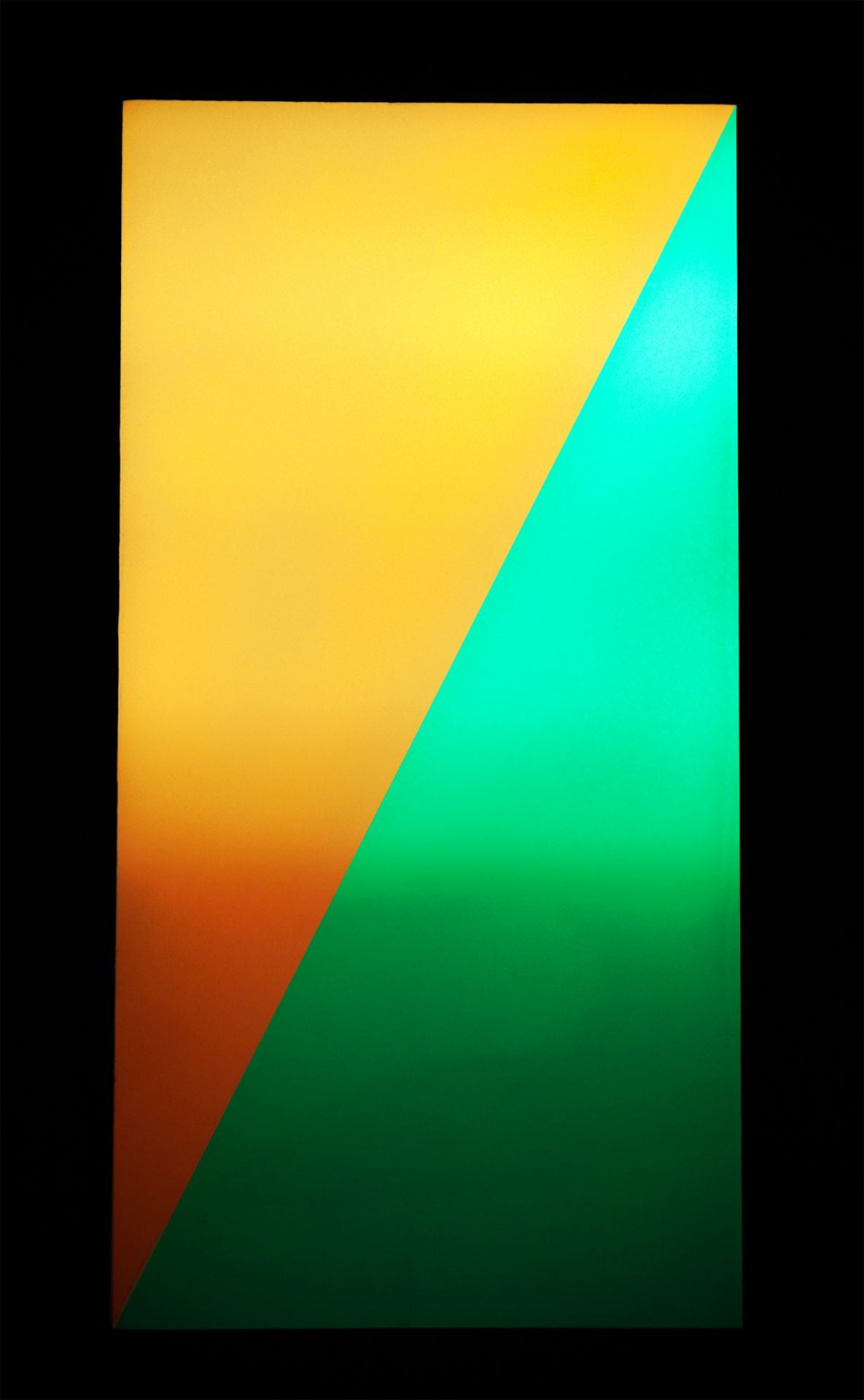 Montana NightGlow EFFECT - Luminescent Orange (NG2000)