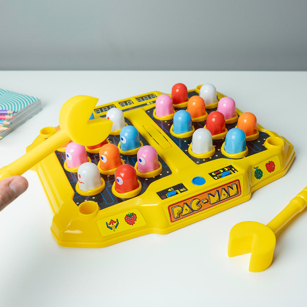 Pac-Man Arcade Game - Smash a Ghost