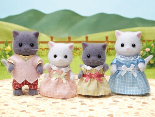Sylvanian Families Persian Cat Family