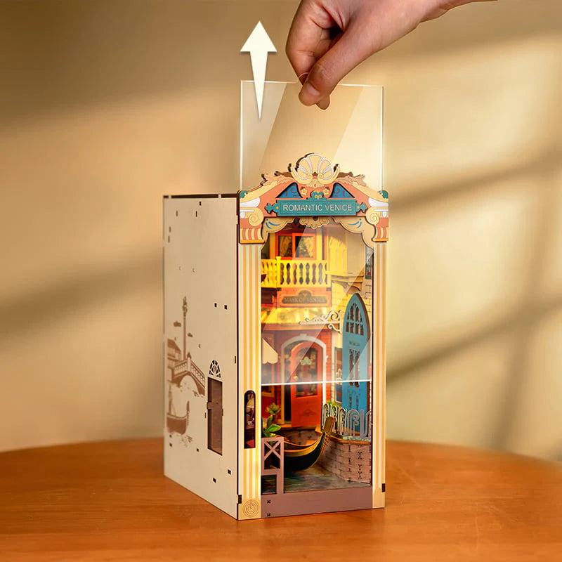Rolife DIY Book Nook Shelf Insert Kit - Romantic Venice