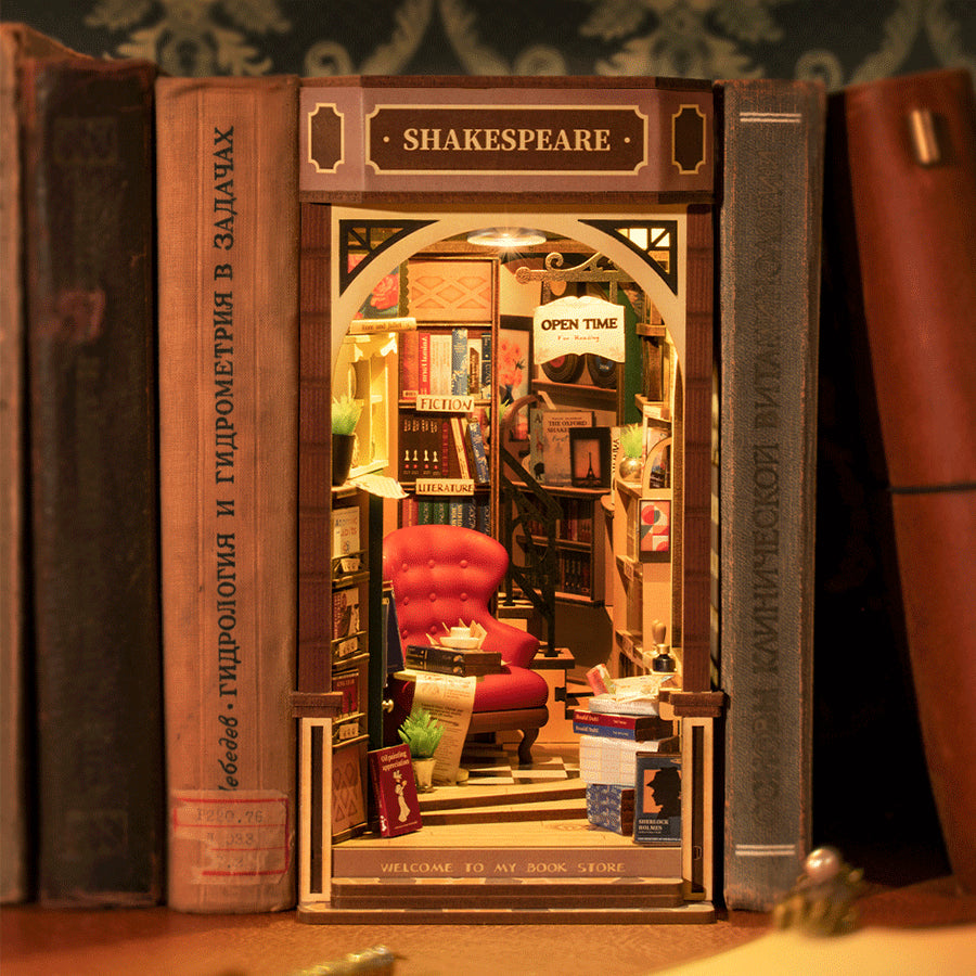 DIY Book Nook - Bookstore