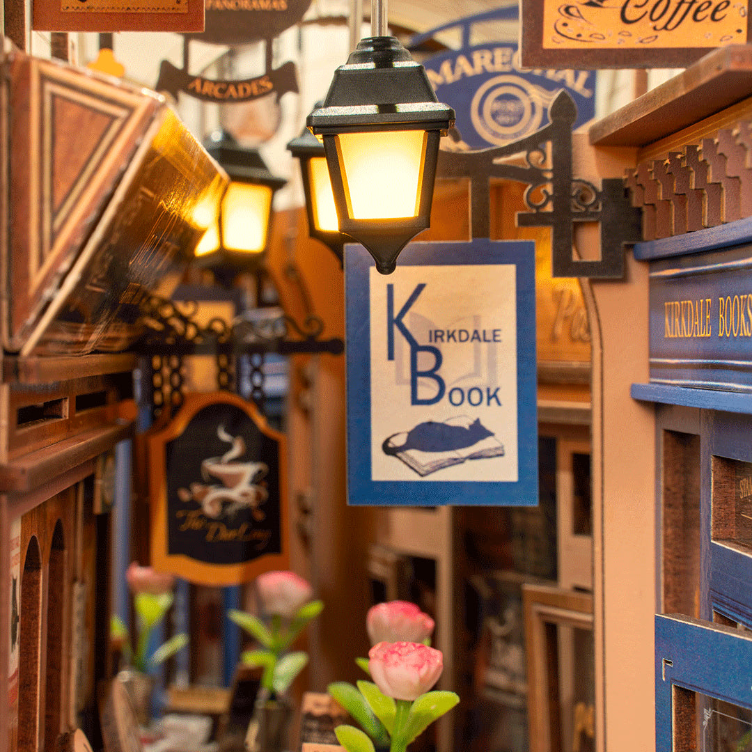 Rolife DIY Book Nook - Arcade Dating