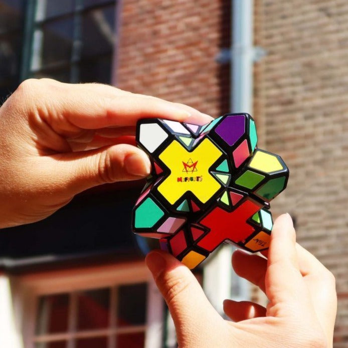 Skewb Xtreme Puzzle