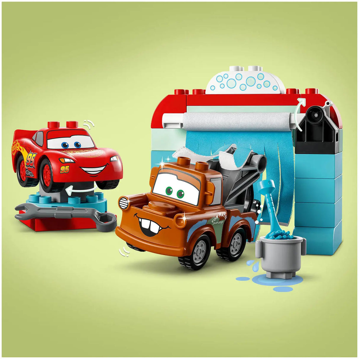 Lego Lightning McQueen & Mater's Car Wash Fun