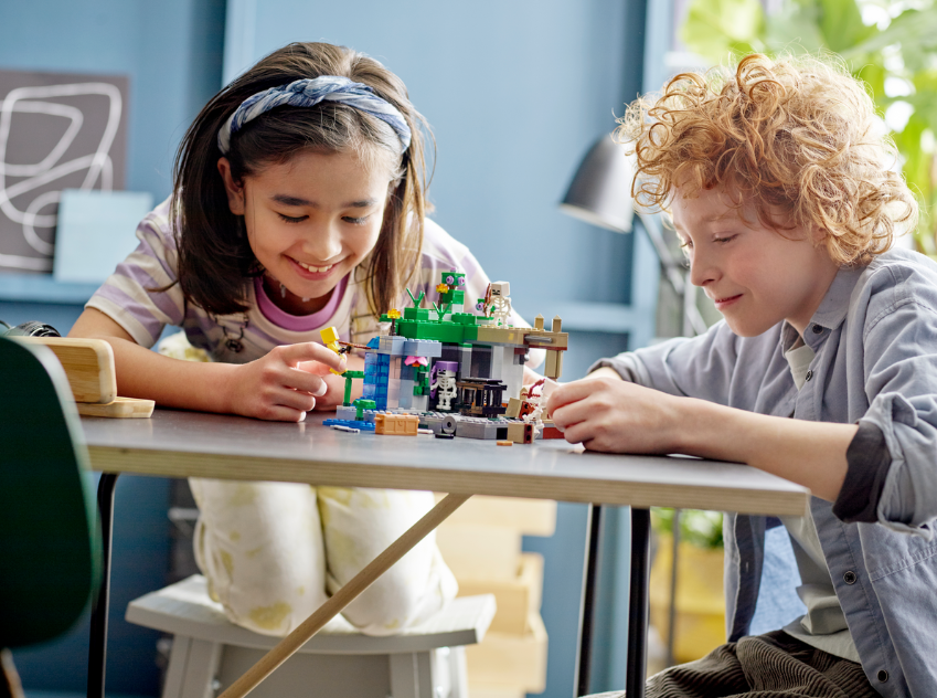 Lego Minecraft - The Skeleton Dungeon