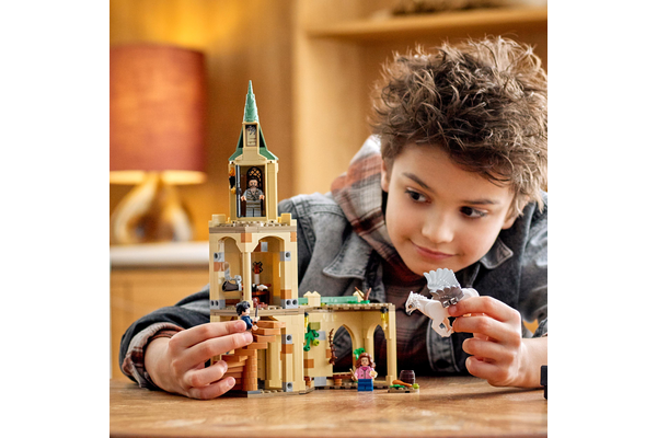 Lego Harry Potter Hogwarts Courtyard Siriuss Rescu