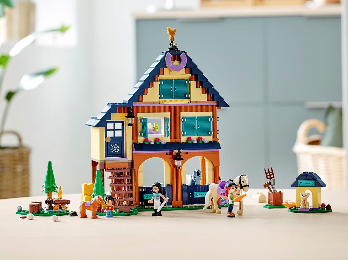 Lego Friends - Forest Horseback Riding Center
