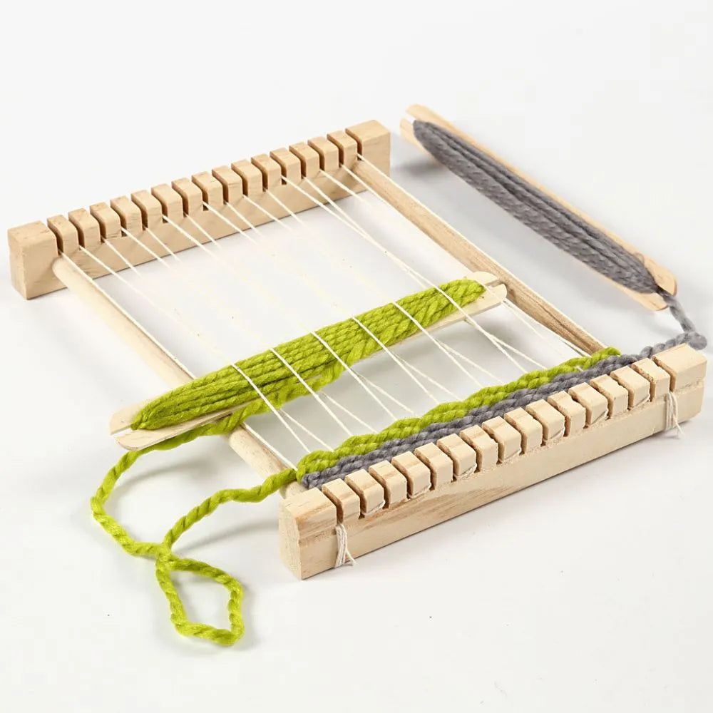 Loom, size 26.5x24 cm, H: 4 cm, 1 pc