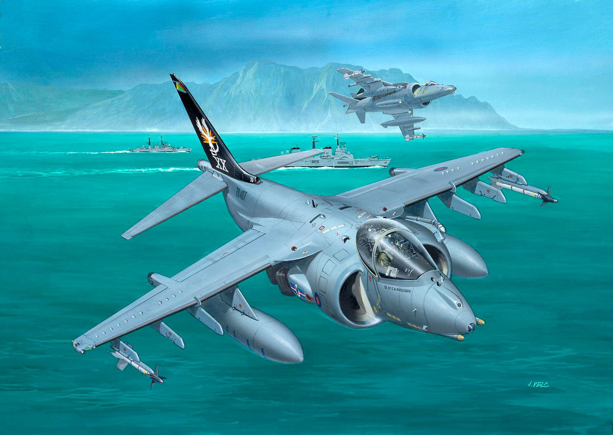 Revell Model Gift Set BAe Harrier GR.7