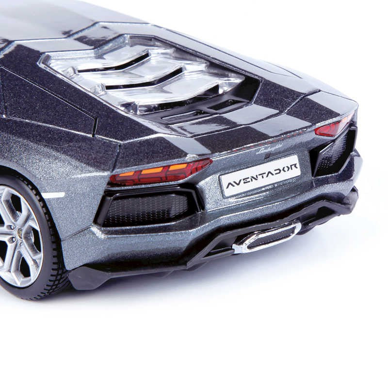 MAISTO 1:24 SPECIAL KIT-LAMBORGHINI AVENTADOR