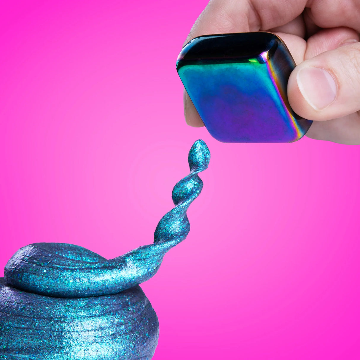 Crazy Aaron's Magnetic Storm Putty - Happy Earth