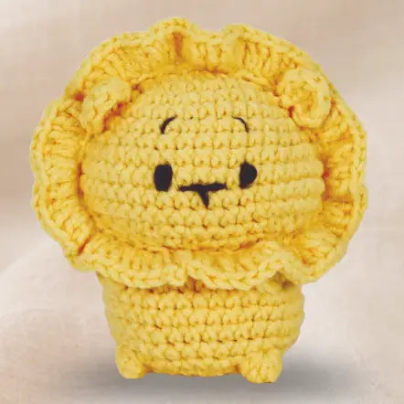 Knitty Critters Pouch Pals - Lennie Lion