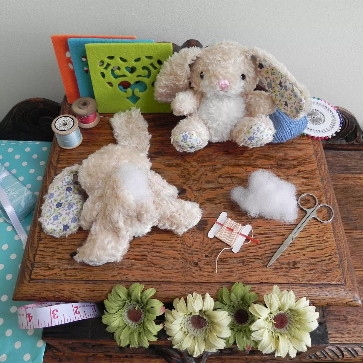 Gift in a Tin - Sew Me Up: Floral Bunny